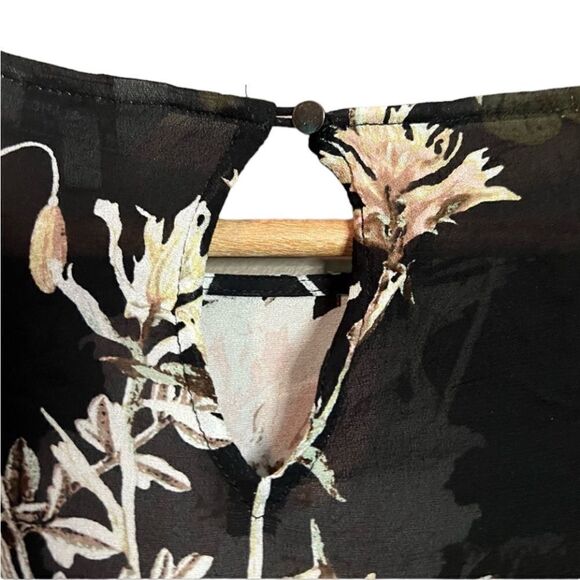 Lucky brand floral sheer long sleeve top‎ - Picture 12 of 14